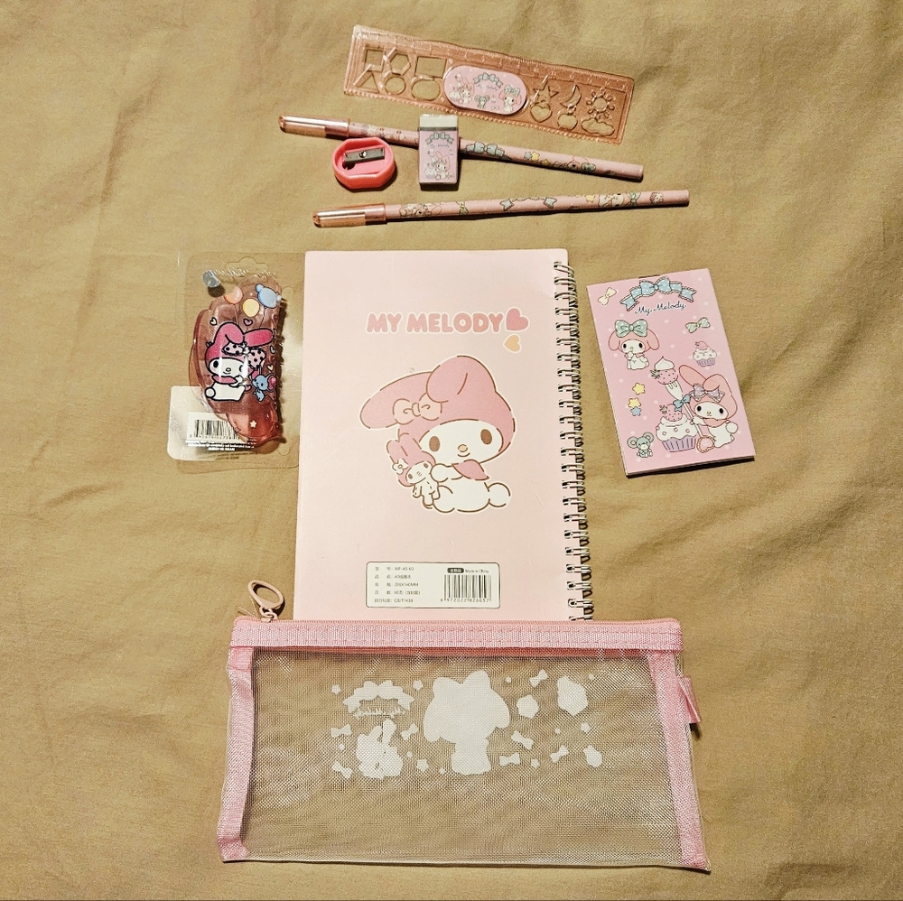 My Melody 9 Pc Bundle - Picture 3 of 13